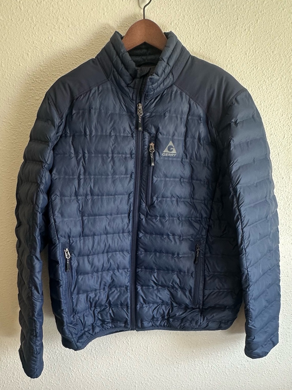 Gerry full zip puffer navy men’s large